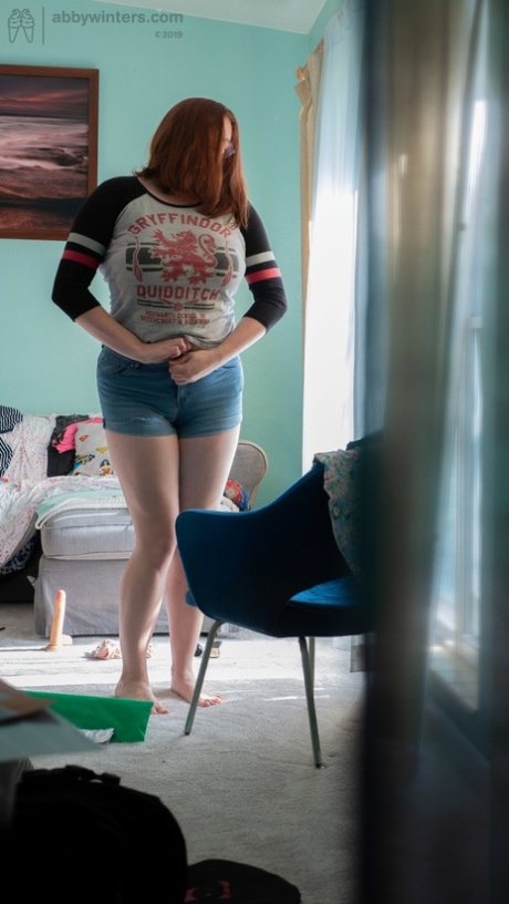 roommate walks in while thick white babe sucks bbc adult img