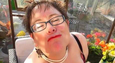 bbw ghost sexy pic