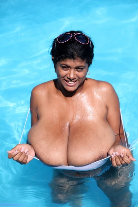 slim thick ebony sister art porn pic