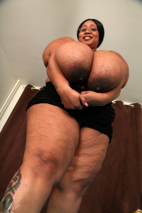 french chubby mature anal nudes photo