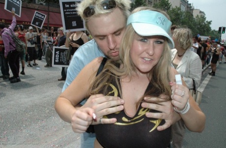monster dick redzilla bangs her bbw white pussy mixed ho free naked picture