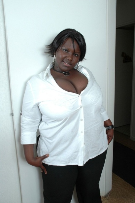 mature fatty likes to feel fat rods stuffing her moist pussy hot xxx image
