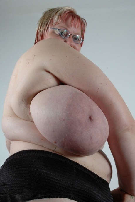 curvy cousin free porn pictures
