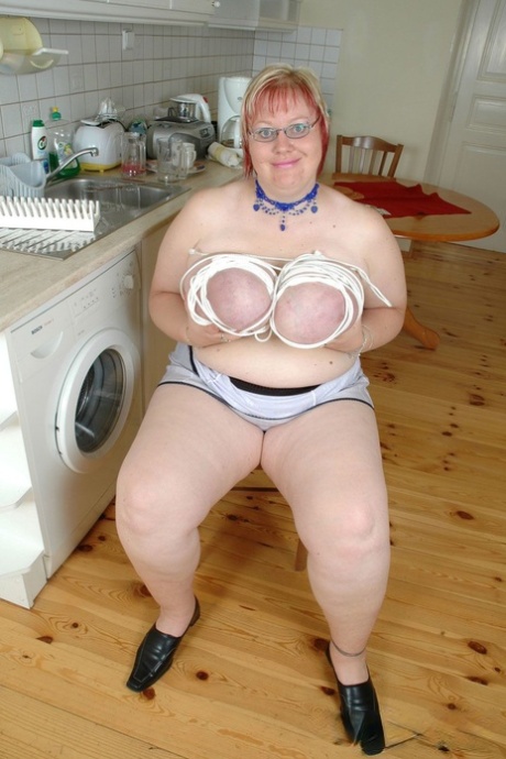 thick mixed teen hot images