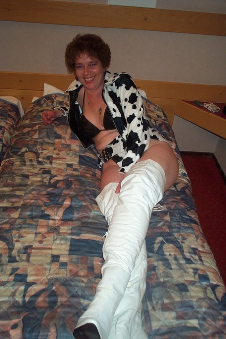 bbc fucks big booty white girl hot sexy photo