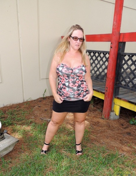 spanish chubby milf with humongous tits and perky nipples pornos images
