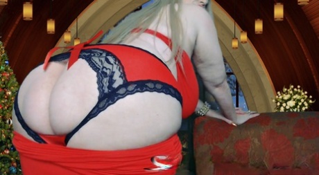 hot chubby chick pics nice image