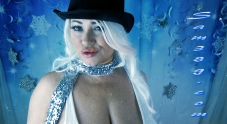 curvy senior art porn image