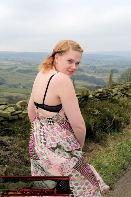 extremly fat ass shaking pornos photo
