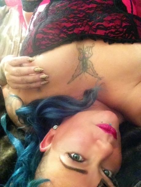 thick granny pov hot nude pictures