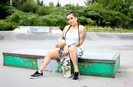 curvy meile porno images