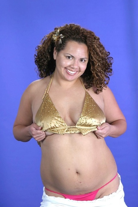 nude cute curvy girl art porn image