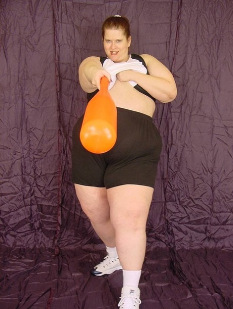 massive pregnant belly bbw nude image