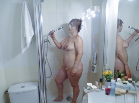 free curvy girls nude nude image