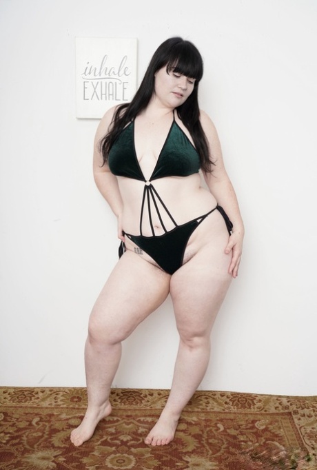 my fat girl friend playing perfect pic