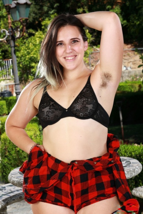 bbw at the beach adult archive