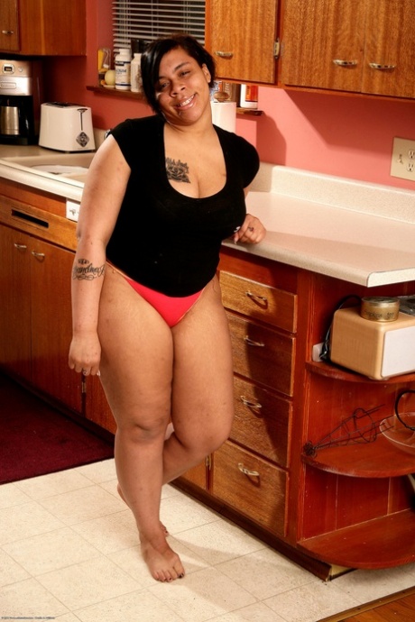 skinny teen with fat pussy art porn photo