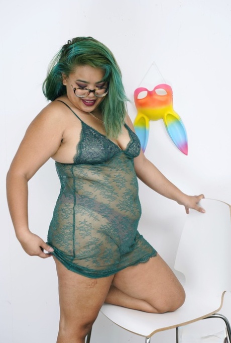 skinny girls fat ass beautiful pics