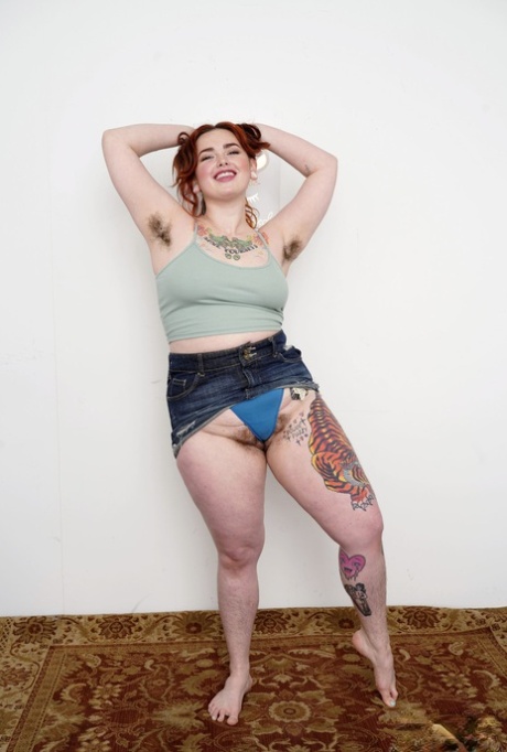 fat latina amateur free naked image