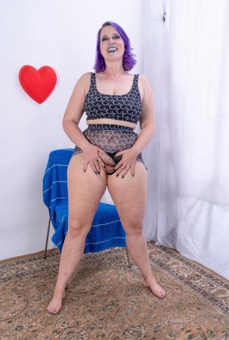 fat ass 2021 art nude pic