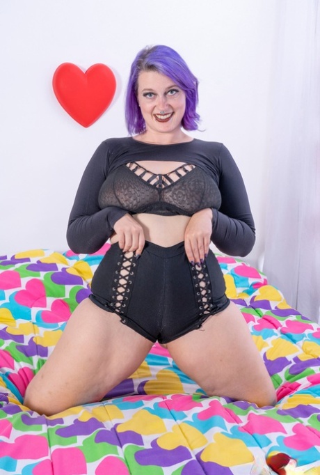 curvy try on beautiful naked archive