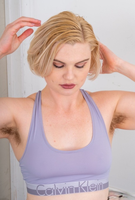 Quinn Helix free actress images