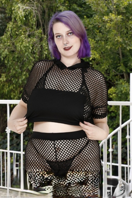 curvy spex teen gets fucked passionately hot xxx pics
