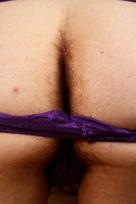 chubby wife has anal cowgirl sex art nude pic