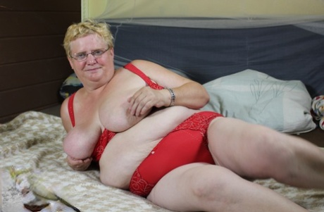naruto bbw beautiful naked photos