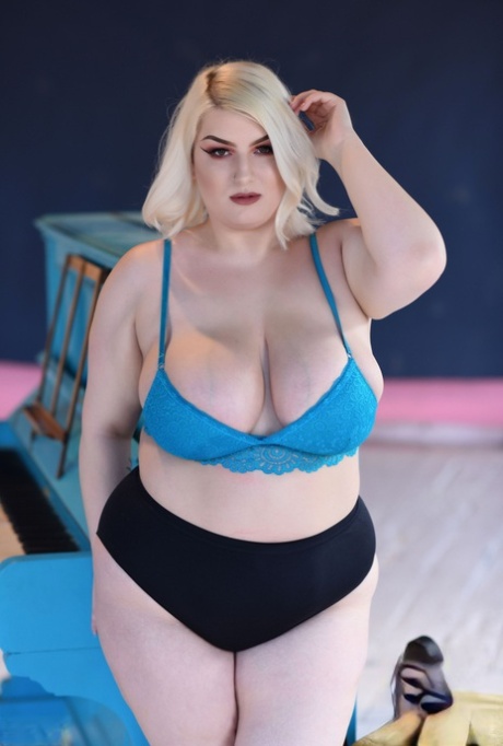 fat ass girl solo art xxx galleries