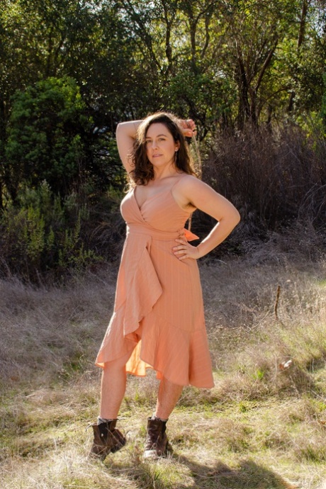 curvy mexican mom erotic picture