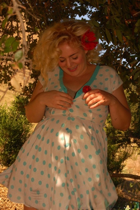 bbw strangled free nude archive
