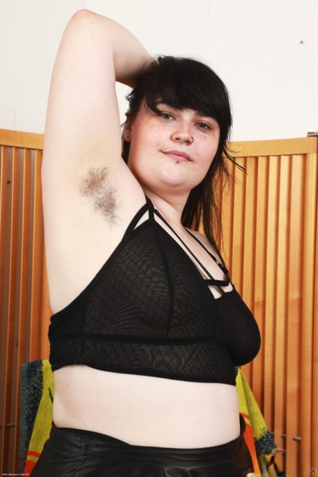 erotic chubby submissive wives art nude pics