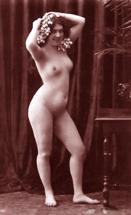 picture of naked fat woman hot nude pics