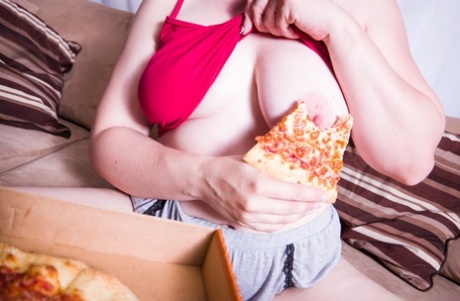 chubby girl casting couch exclusive images
