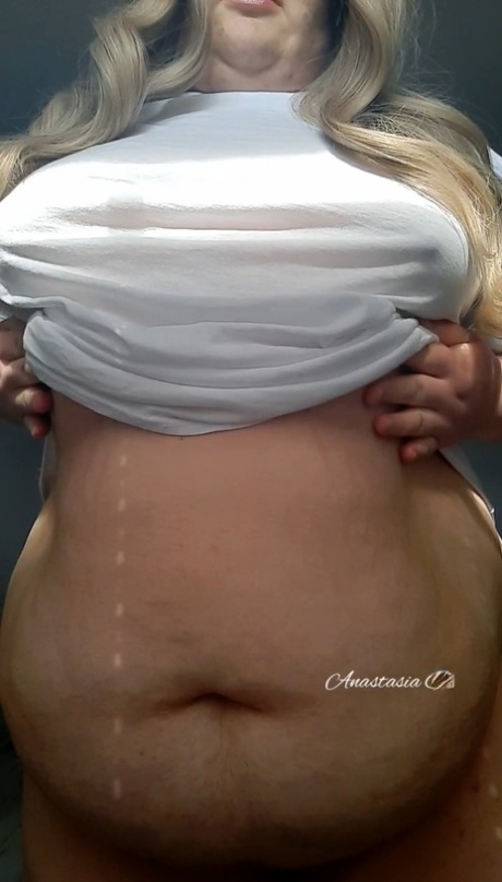 thick latin threesome sexy images
