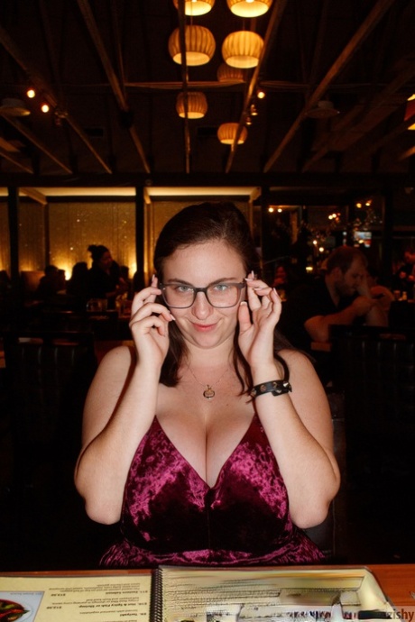latina thickum kitty craves for random guys cock nice images