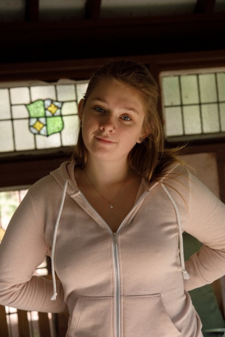 bbw big tits short hair hd image