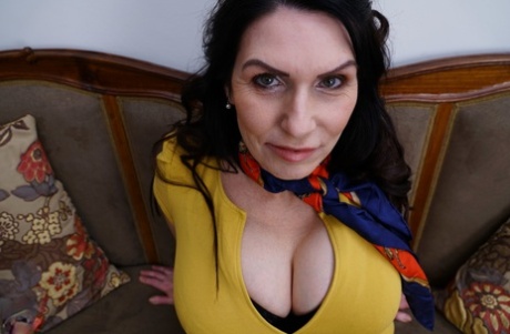 thick african milf hd pictures