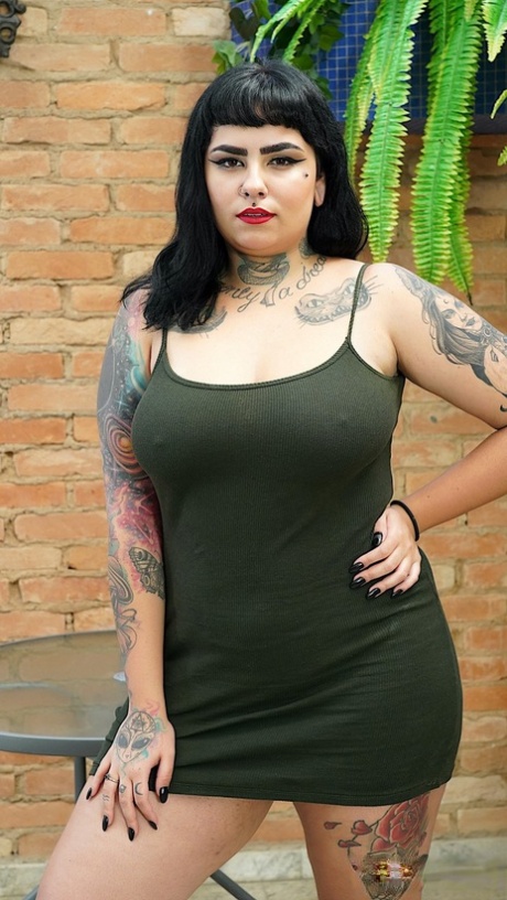 phat big booty thot quick bathroom fuck porno pics