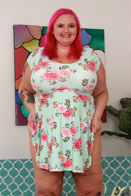 Sara Star model sex images