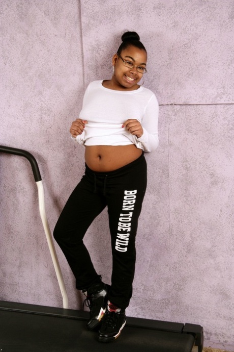 thick granny homemade erotic pictures