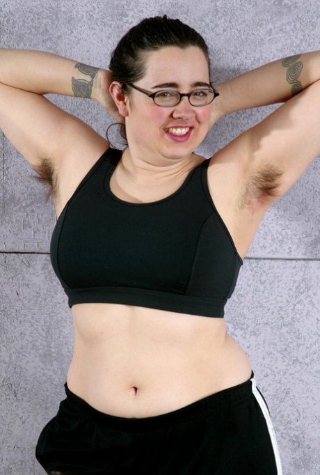 natasha the sexy curvy adult pics
