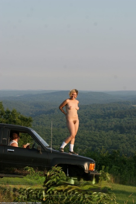 hot plumper model pussy fucked beautiful naked pics