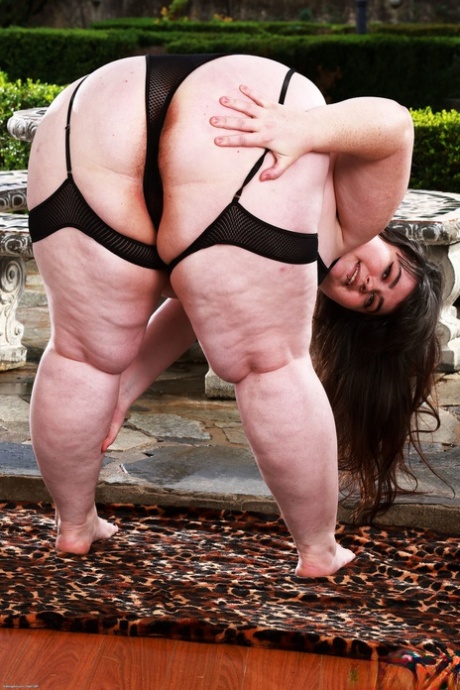 chubby bbw with big natural boobs live chat xxx perfect photo