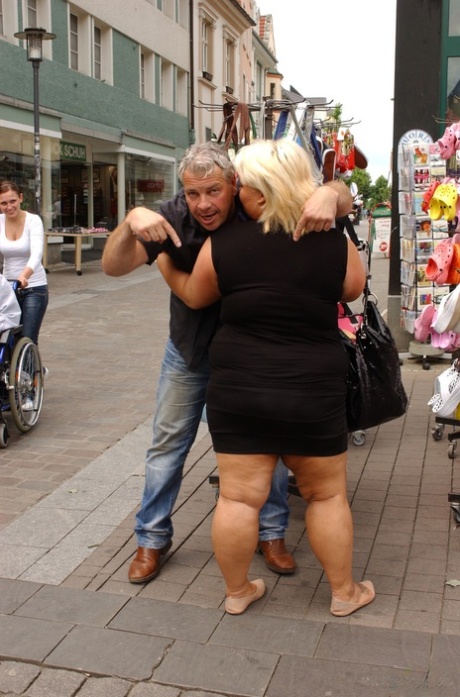 thick cuckold pretty images