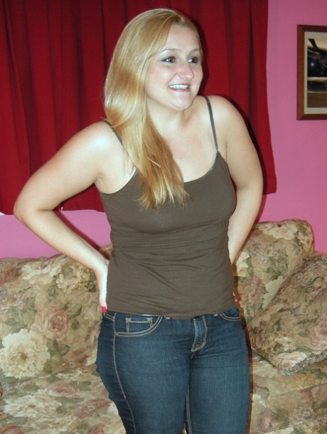 thick indian maid xxx photo