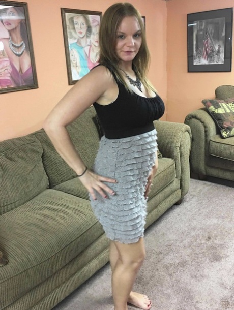 thick mexican stepmom sexy nudes pics