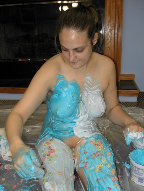 bbw in pajamas hd photo