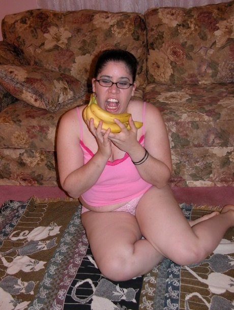 fat hairy solo pornographic photo